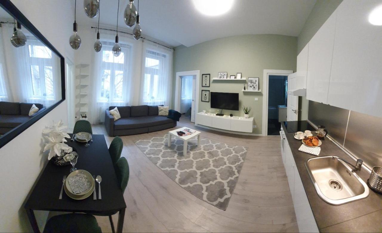 Cs14 Gold Apartment Budapest Esterno foto